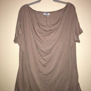 Old Navy light brown top